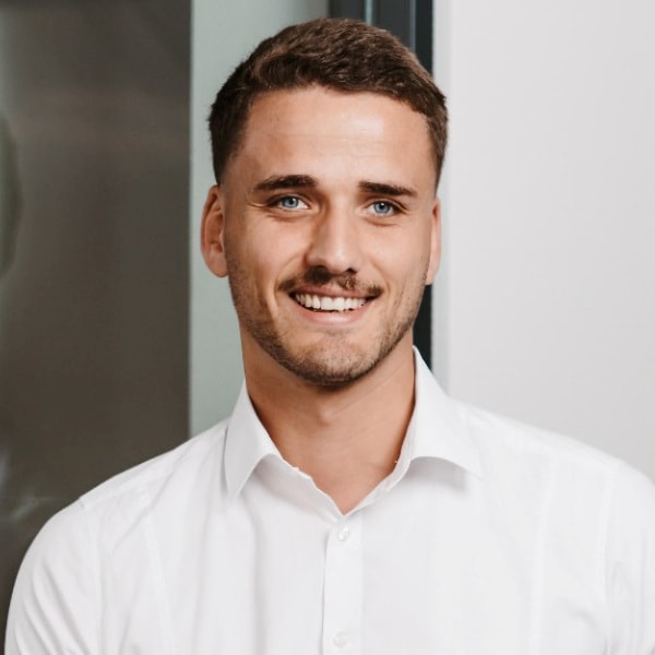 Philipp Walter, Account Manager